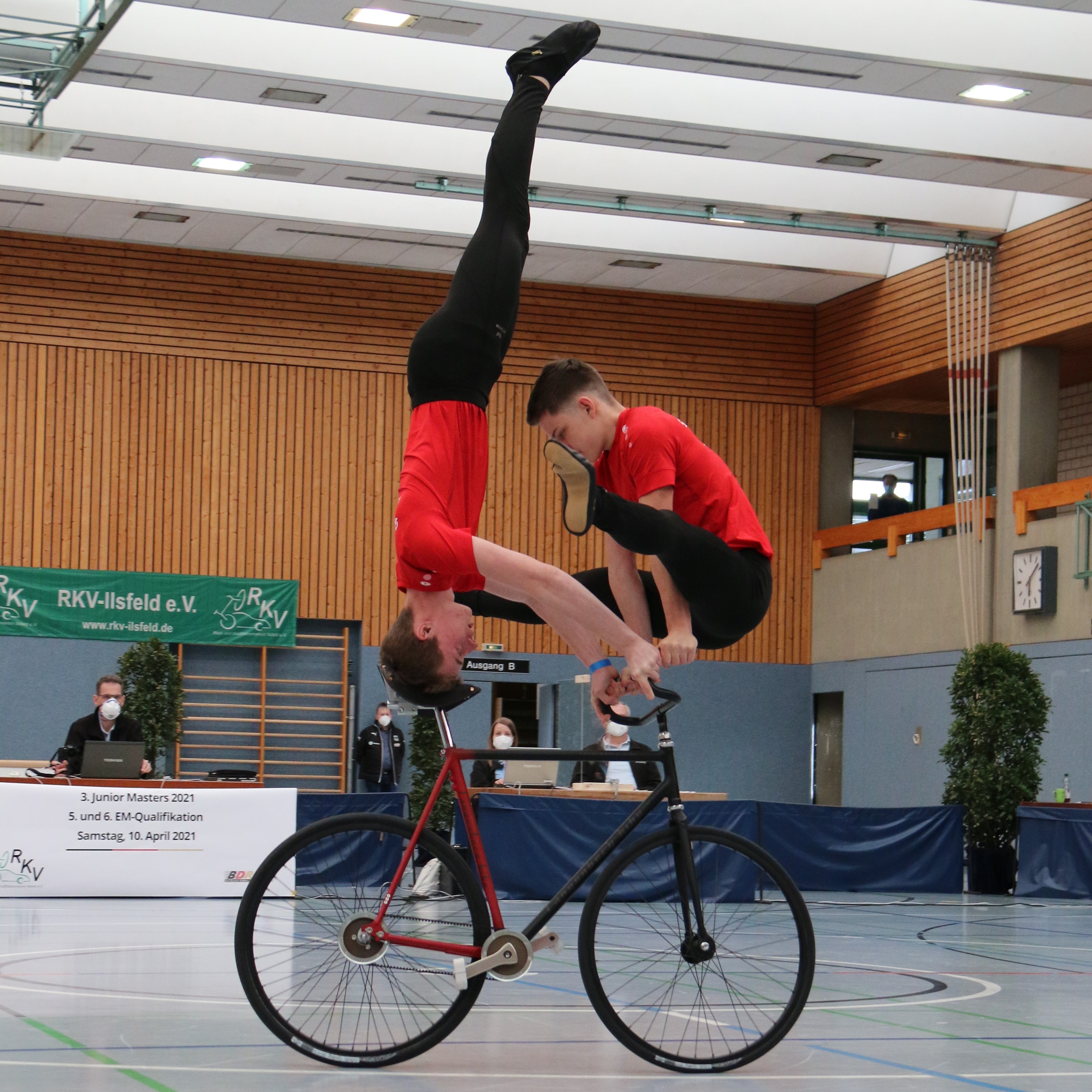 Simon Riedinger und Jonas Mächtig