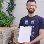 Linus Kaiser erreicht 2. Runde im Bundeswettbewerb Mathematik