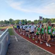 Spitzenleistung bei Spitzentemperaturen – HCG-Mädels erkämpfen zweiten Platz beim JtfO-Landesfinale der Leichtathletik